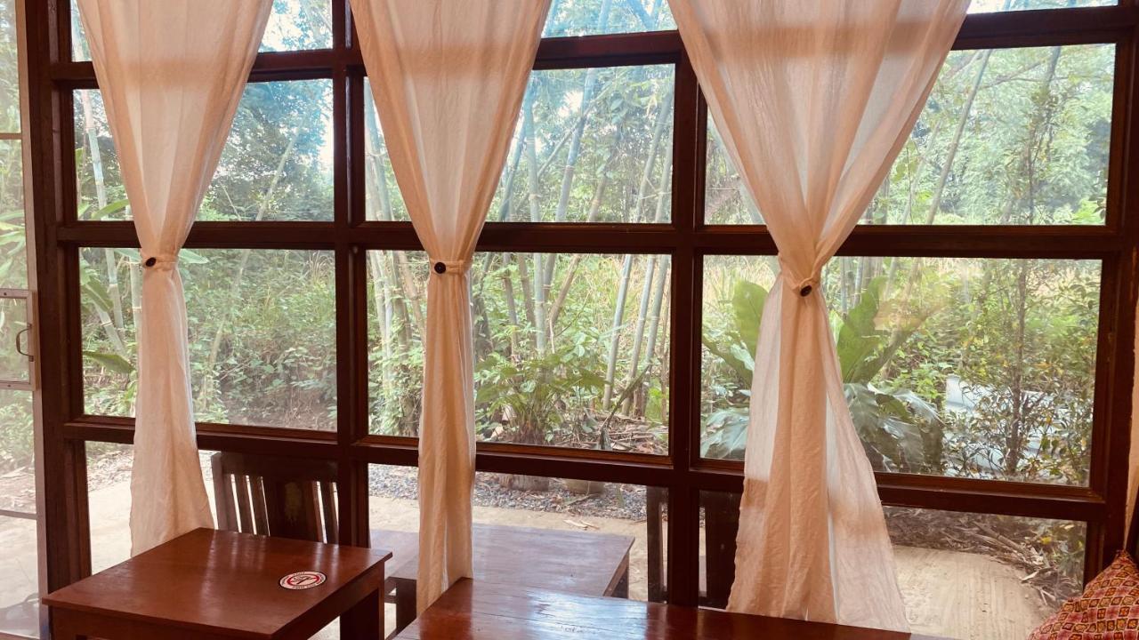 Хостел Brown House Chiangdao Чианг Дао Экстерьер фото
