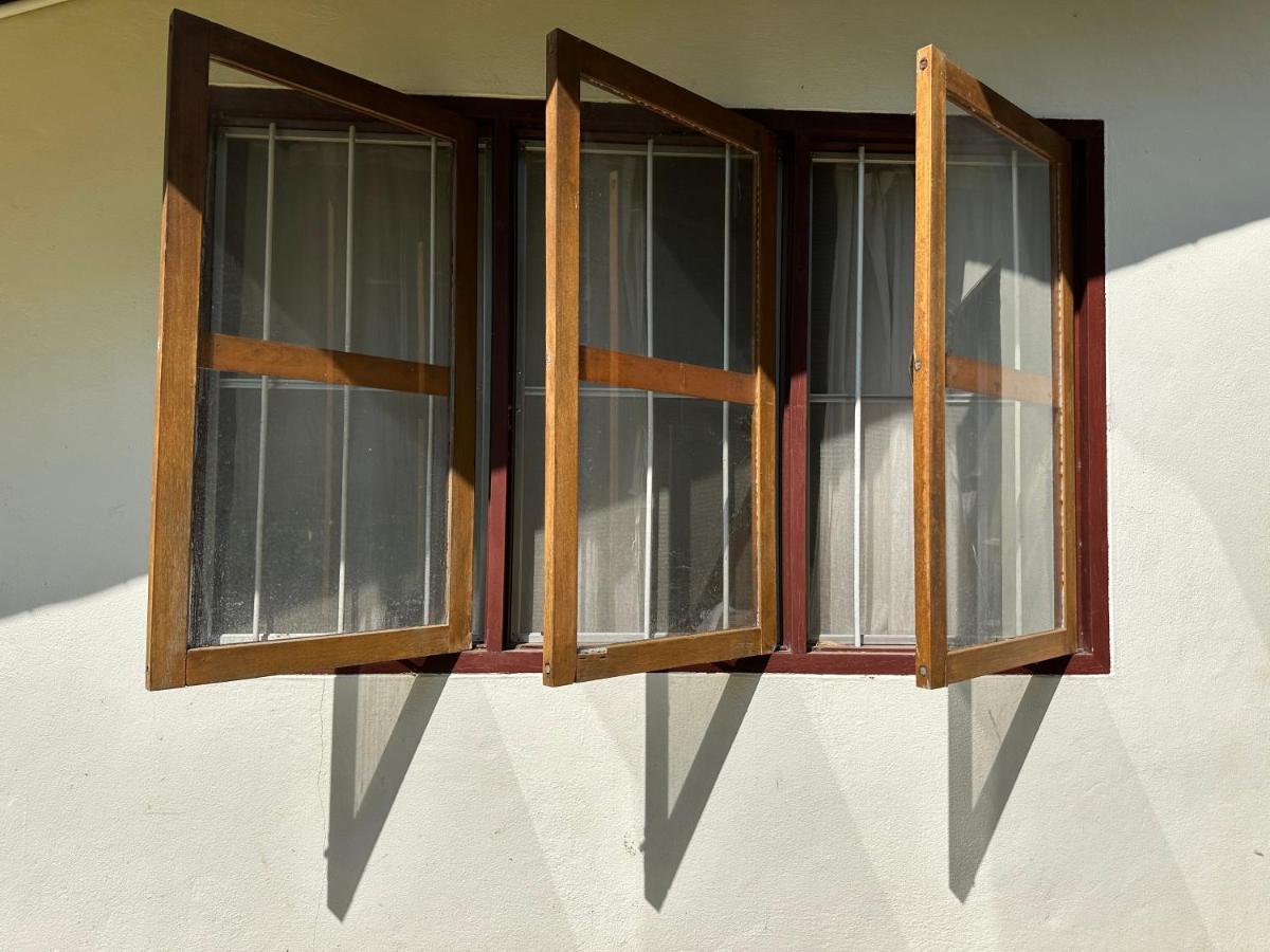 Хостел Brown House Chiangdao Чианг Дао Экстерьер фото